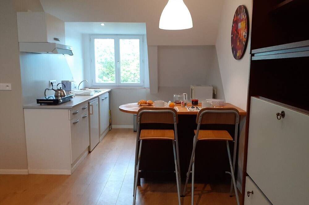 Entire apartment, Steredenn Ar Mor 5 Furnished studio for season 2026 in Pont l'Abbé in Pont-l'Abbé, Côte de Cornouaille