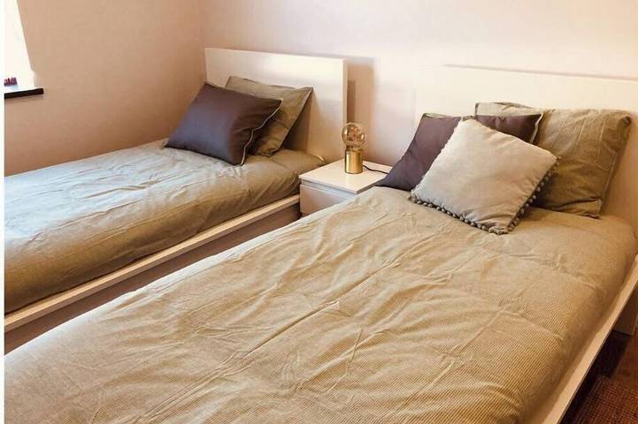 Country house with modern amenities, 5 minutes from the natural pools in Altares, Terceira (Azoren)