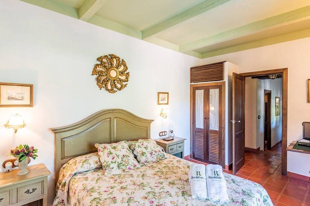 Huerta de la Fuente Hornachuelos in Hornachuelos, Sierra de Hornachuelos