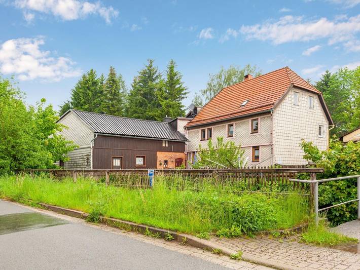 Ferienwohnung für 6 Personen, mit Terrasse und Garten