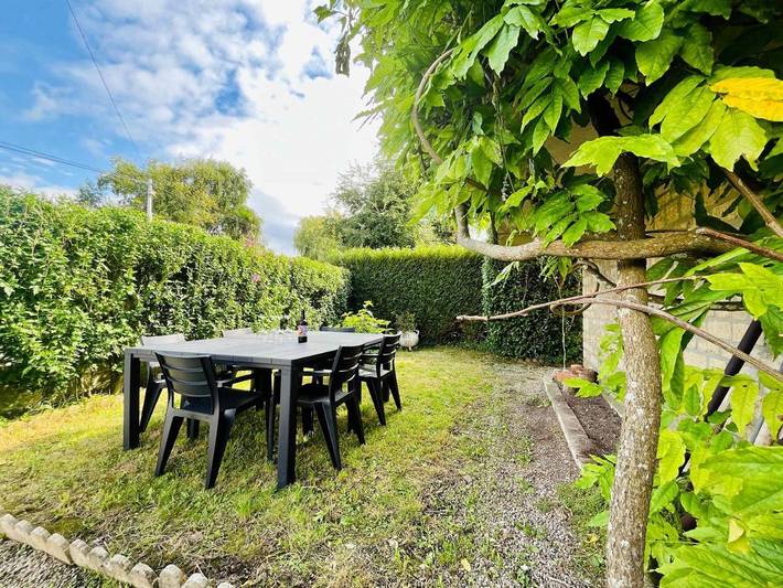 Location de vacances pour 9 personnes, avec terrasse et jardin à Foucarville - 2