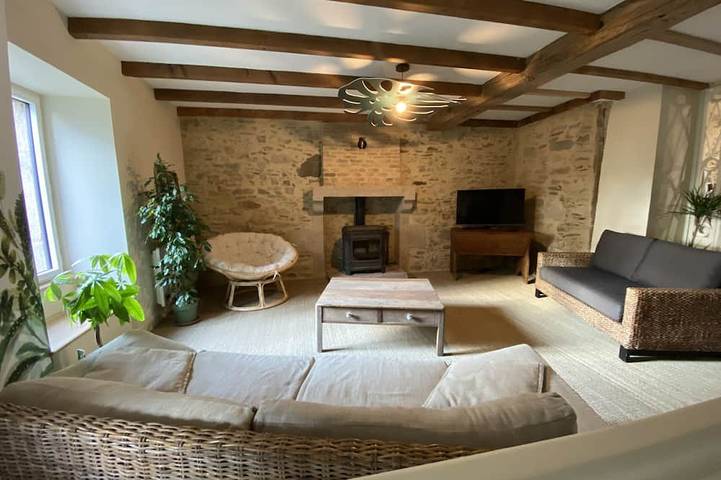 Gîte pour 6 personnes, avec Terrasse et Jardin