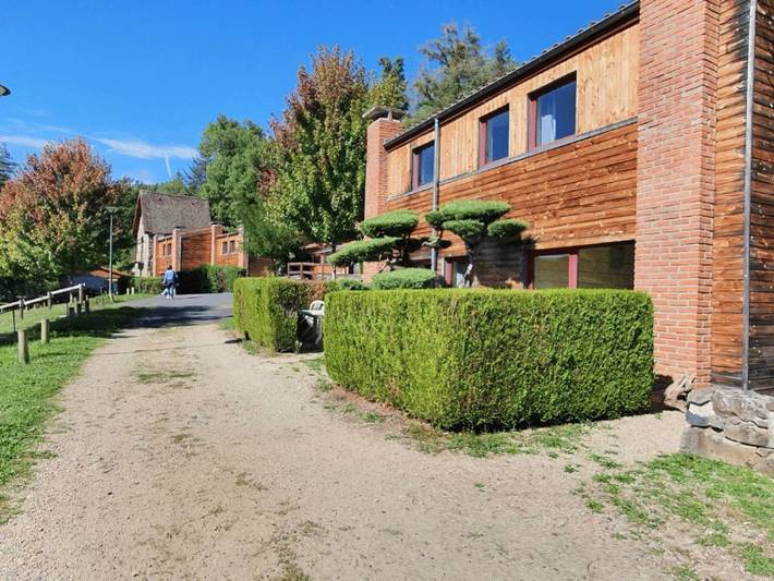 Location de vacances pour 8 personnes, avec terrasse à Vorey - 4