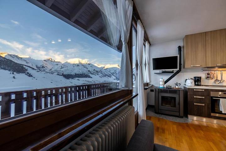 Ferienwohnung für 4 Personen, mit Ausblick und Seeblick sowie Terrasse - 1