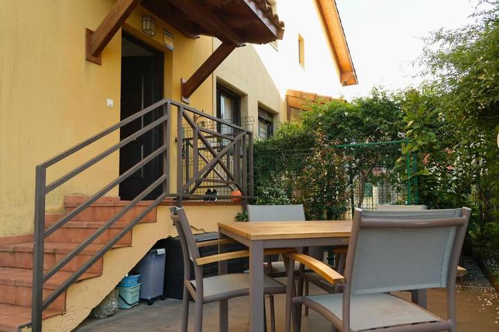 Casa rural para 4 personas, con Terraza además de Jardín y Vistas en Entrambasaguas - 2
