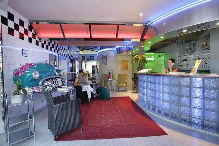 Hôtel pour 2 personnes, avec jardin et terrasse, animaux acceptés à Vezin-le-Coquet - 3