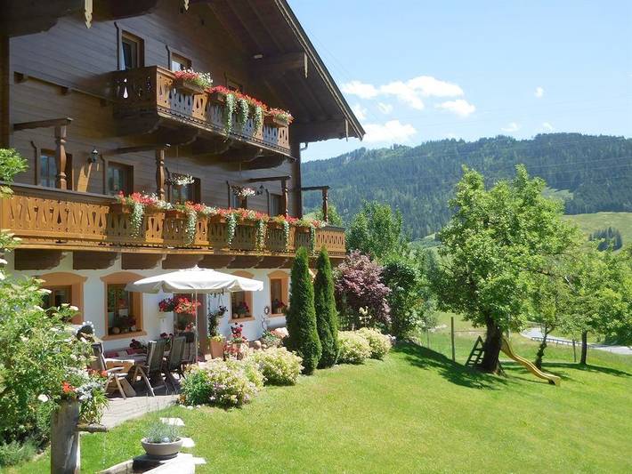 Hütte für 6 Personen, mit Balkon und Garten, kinderfreundlich in Maria Alm - 3