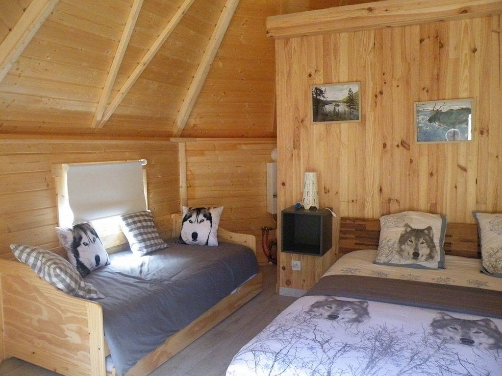 Kotas-Esprit Nordique - Chambre Lapon in Balaives-et-Butz, Ardennes