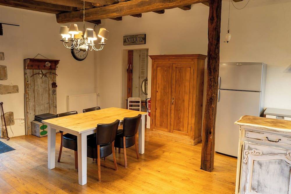 Maison 3 du domaine d'Embourg in Souvigny, Allier