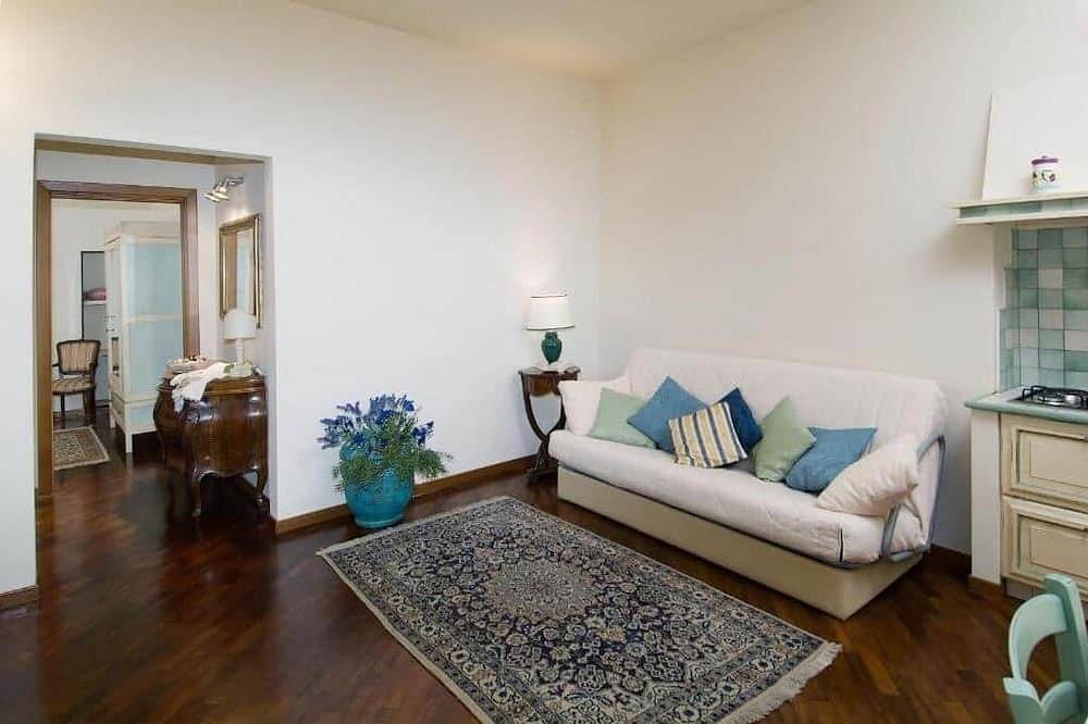 Lovely two-story apartment in the historic center in Prato, Prato Province