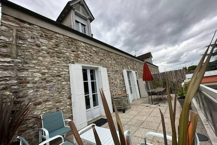 Location de vacances pour 4 personnes, avec jacuzzi à Barbizon