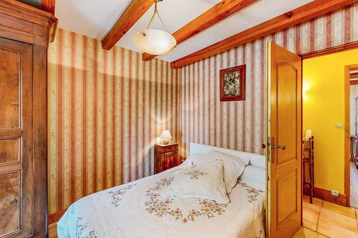 Location de vacances pour 6 personnes, avec jardin à Saint-Pierre-d'Eyraud - 4