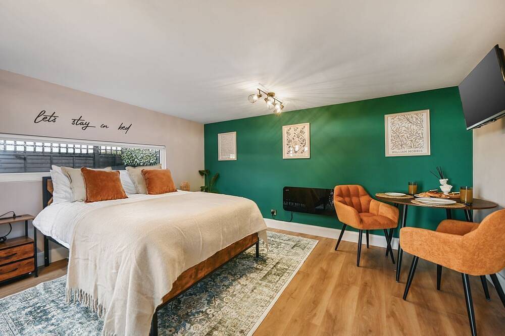 Pilgrim -  a holiday let that sleeps 2 guests  in 1 bedroom in Tenterden, Ashford region