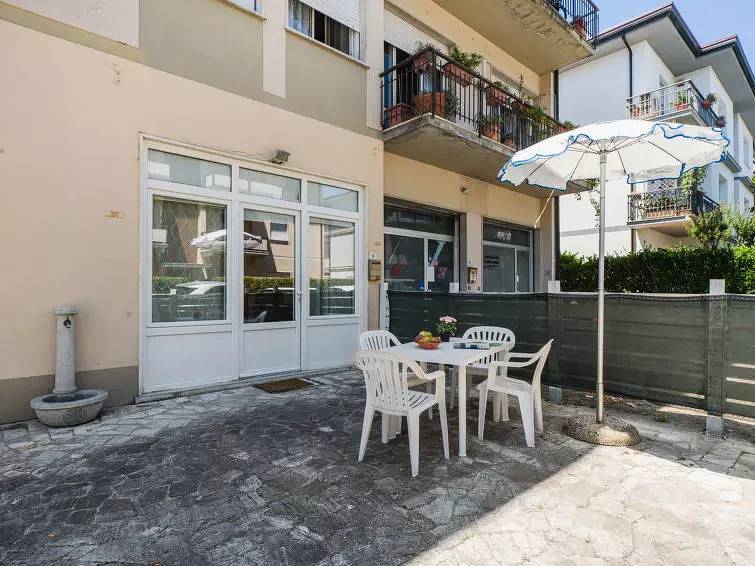 Ganze Wohnung, 2 Zimmer 4 Personen in Lido di Camaiore, Camaiore