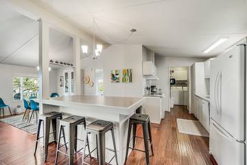 Cabin for 10 Guests in Lago Vista, Lake Travis, Picture 1