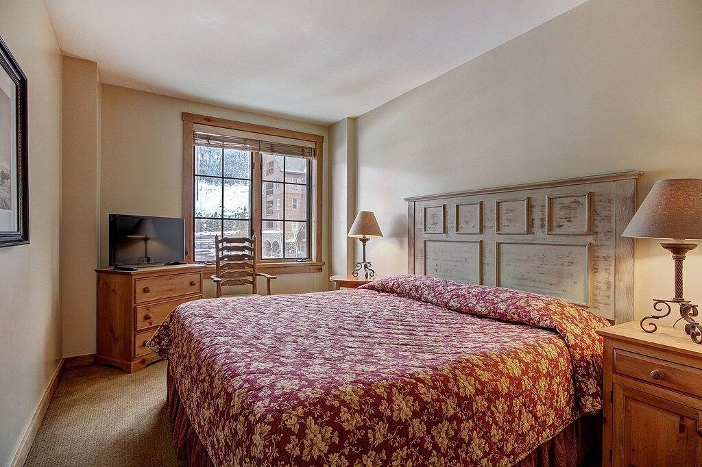 Ganze Wohnung, Gemütliche moderne 2-Zimmer Eigentumswohnung im Herzen von River Run im Dakota Lodge! in Arapahoe Basin