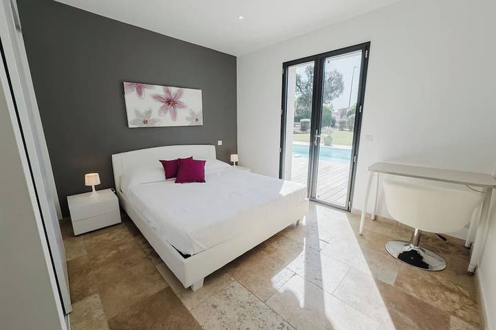 Location de vacances pour 6 personnes, avec jardin dans Sainte-Lucie de Porto-Vecchio - 3