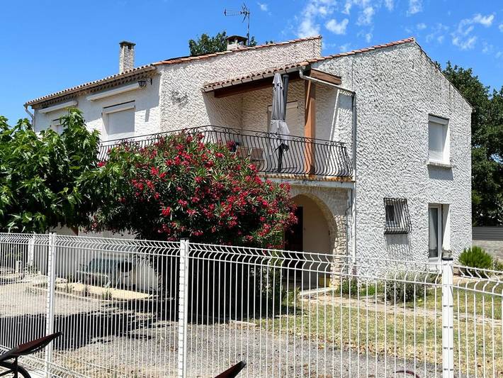 Gîte pour 5 personnes, avec jardin et piscine à Saint-Paul-Trois-Châteaux - 4