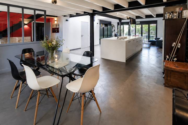 Maison de vacances pour 11 personnes, avec Terrasse ainsi que Jardin et Piscine en Charente-Maritime - 4