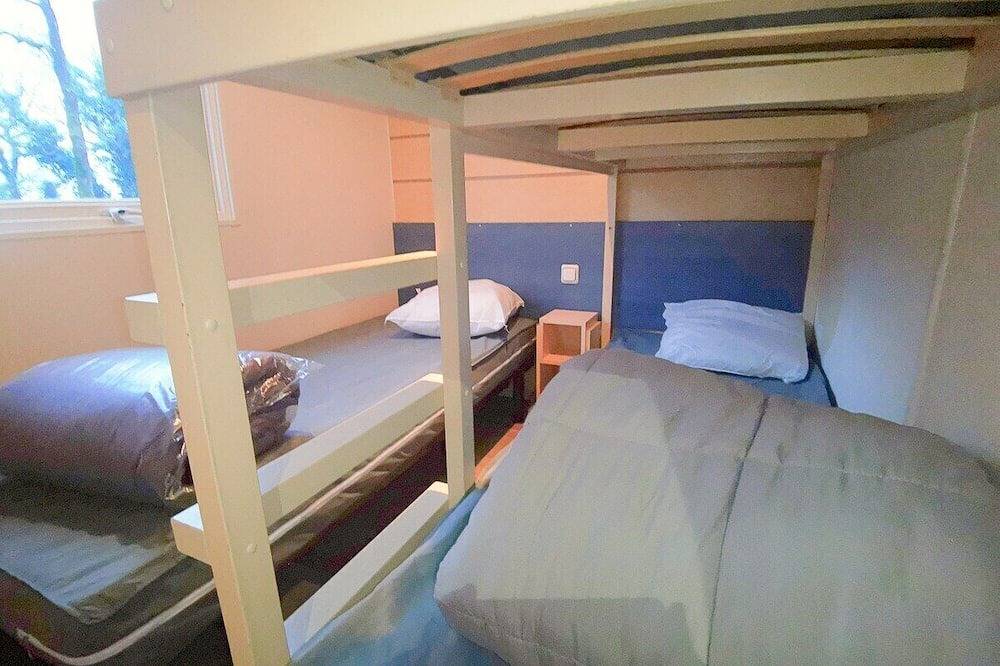 Mobil home Puy du Fou 5pers/2 chr in La Boissière-de-Montaigu, Vallée de la Loire