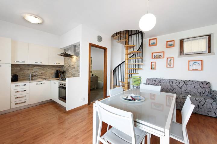 Ferienhaus für 3 Personen, mit Kinderpool und Whirlpool in Desenzano del Garda - 4