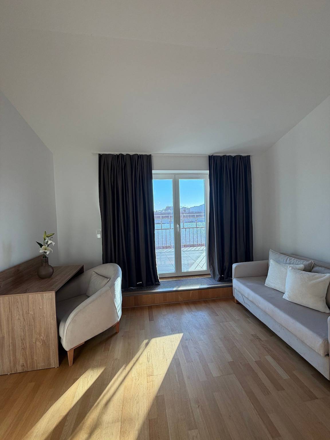 Modernes Luxus-Ferienhaus Ku’damm für 14 Personen mit Wlan in Berlin Innenstadt, Berlin