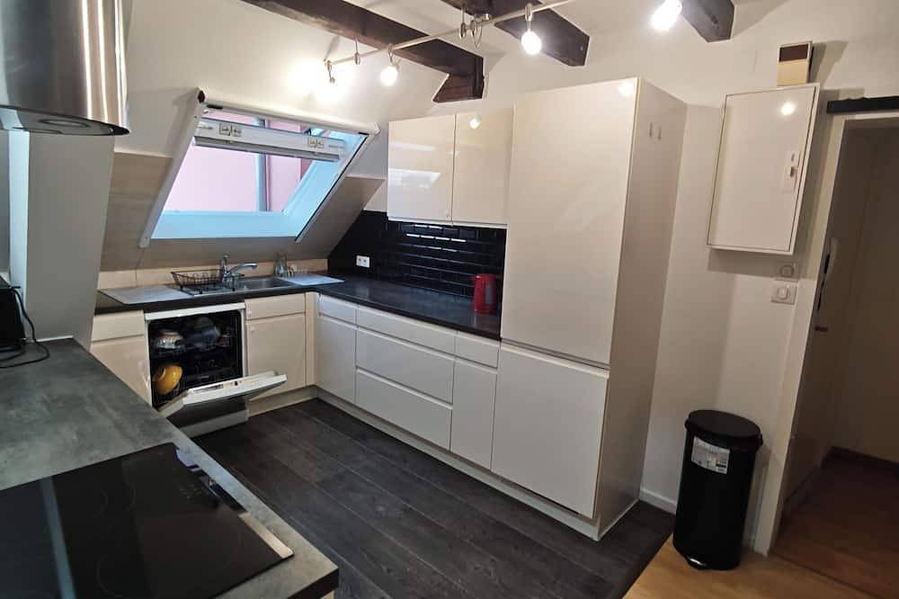 Appartement entier, Chambre cosy dans duplex spacieux in Saint-Louis, Région de Mulhouse
