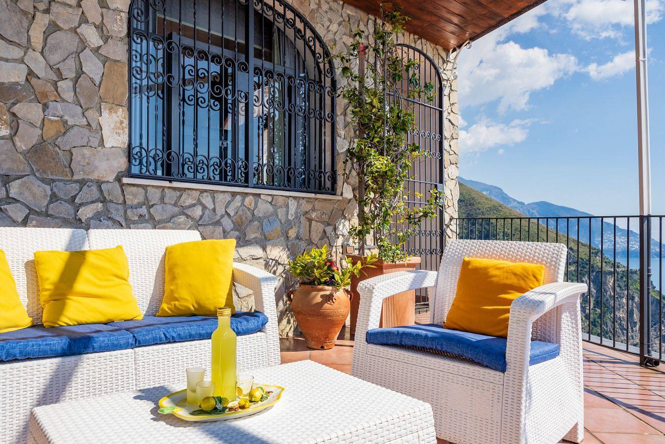 Casa Sara - Breathtaking sea view terrace in Amalfi coast in Vico Equense, Provincia de Nápoles