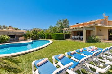 Villa in Pollença, Serra de Tramuntana für 5 