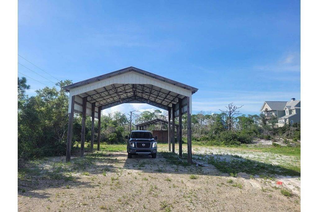 Camping for 8 Guests in Emerald Coast, Gulf County