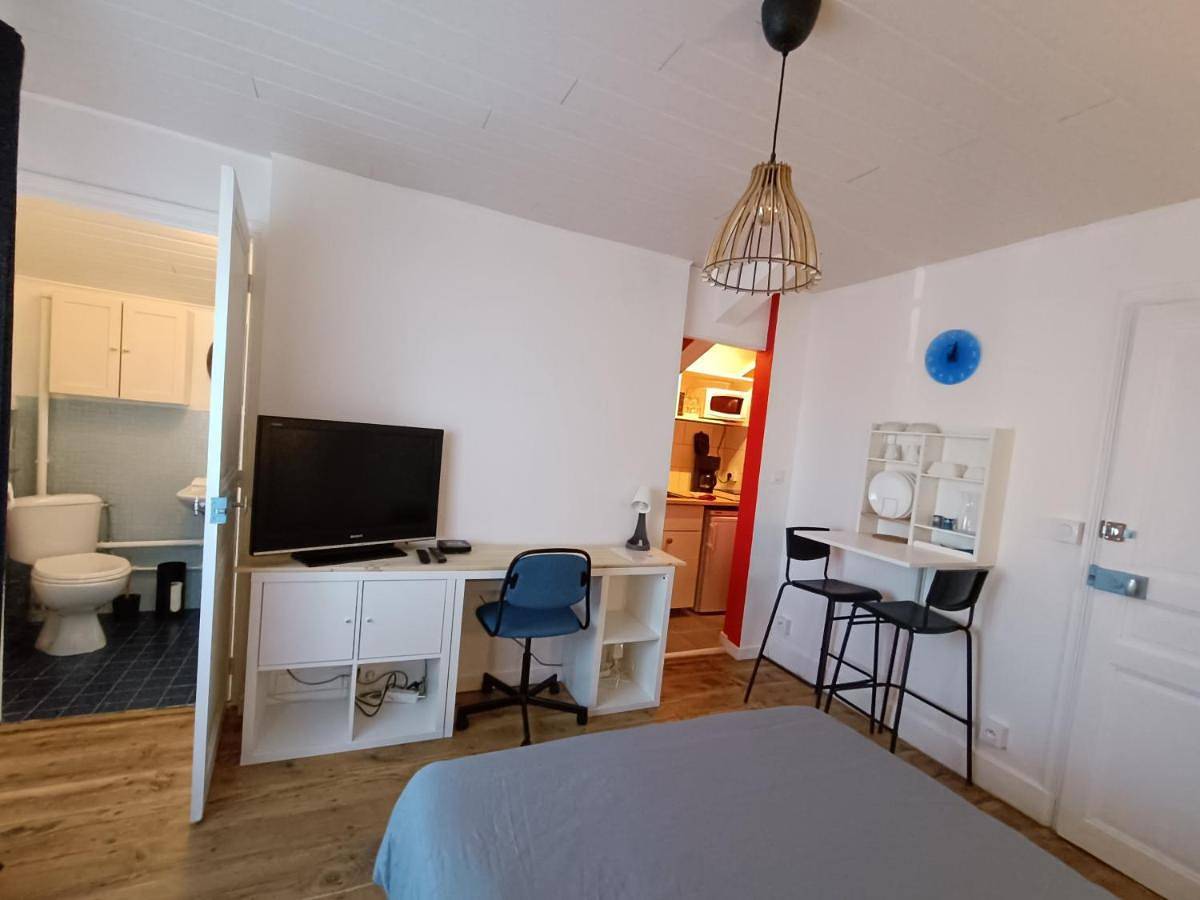 Appartement entier, Studette pour 1 ou 2 personnes in Chaumont, Haute-Marne