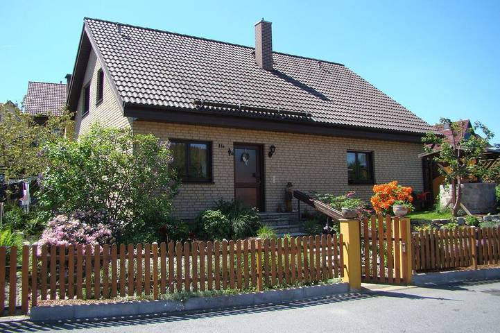 Ferienwohnung für 2 Personen, mit Garten und Balkon in Sebnitz