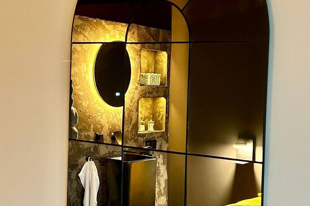 Haie Jad'Ô Wellness Suite with sauna and jacuzzi in Hamois, Namur (region)