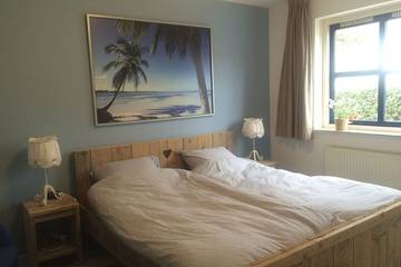 Ferienhaus für 10 Personen in Julianadorp, Noord-Holland - Nordseeküste, Bild 1