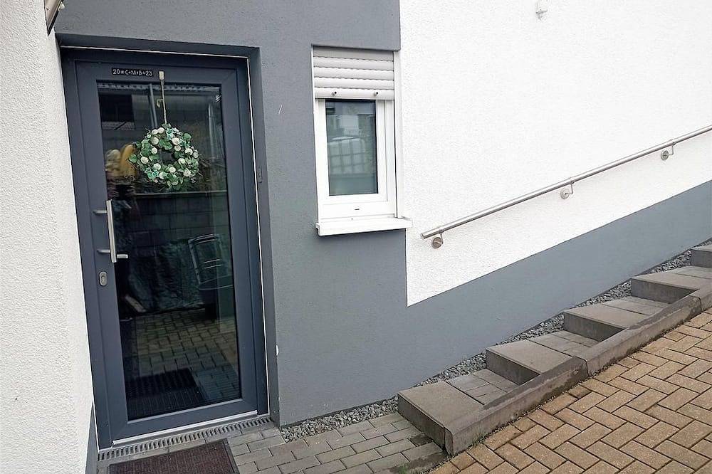 Ganze Wohnung, 2-Bett-Ferienwohnung Charly, 2-3 Personen - Ferienhaus Egger in Üdersdorf, Vulkaneifel