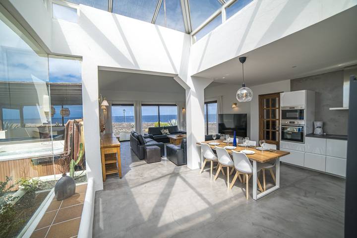 Chalet para 8 personas, con vistas al mar y jardín en Lanzarote - 4