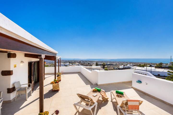 Villa für 8 Personen mit Terrasse in La Asomada, Tías