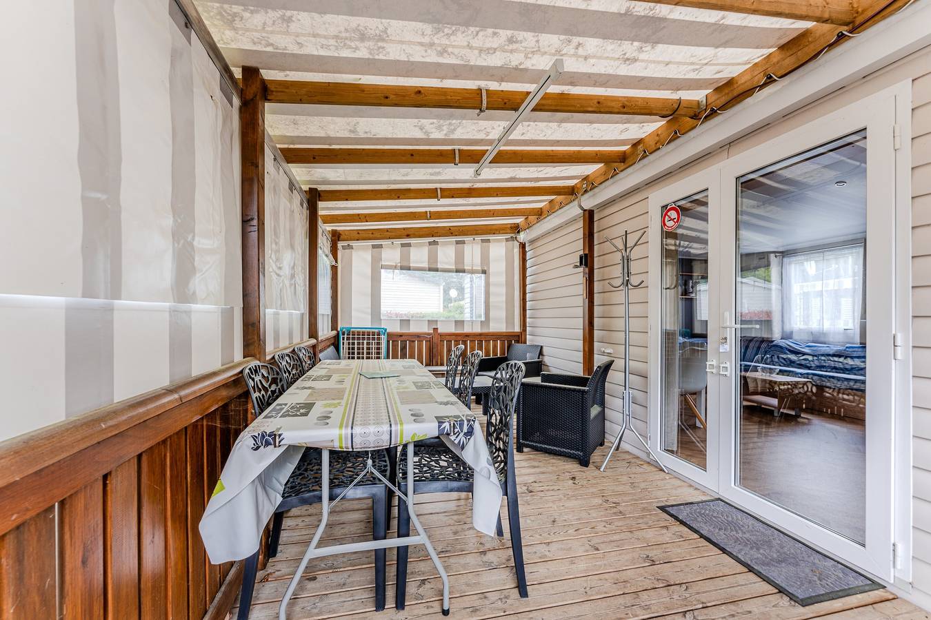 Mobile Home Camping La reserve "3 Chambres" avec 2 piscines partagées & terrasses in Gastes, Côte d’Argent