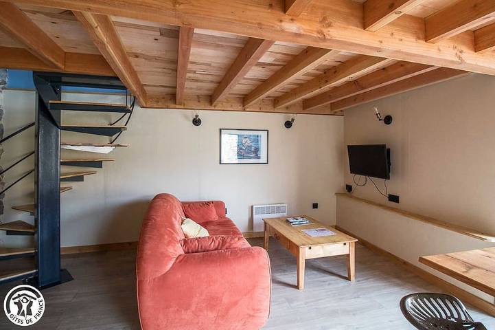 Location de vacances pour 2 personnes, avec jardin à Manglieu - 4