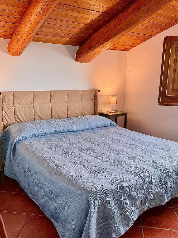 Chambre d’hôte pour 8 personnes, avec jardin et terrasse, animaux acceptés à Campagna - 4