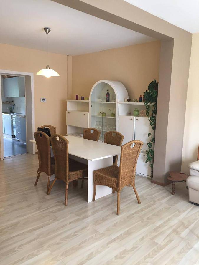 Gîte pour 4 personnes, avec balcon à Auderghem