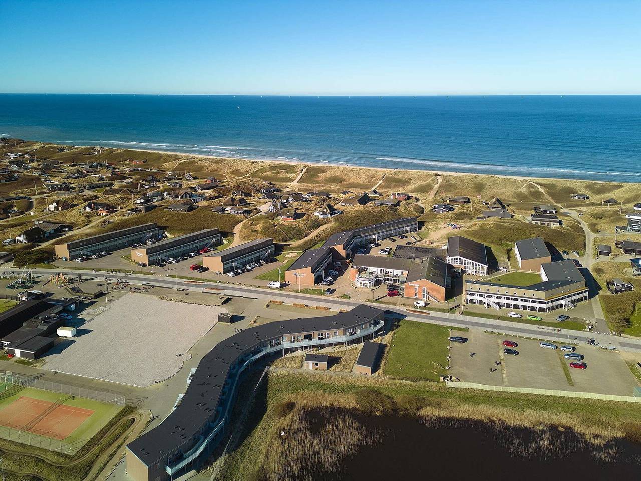 Entire apartment, 6 person holiday home on a holiday park in Ringkøbing in Søndervig, Holmsland Klit