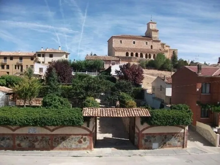 Casa de vacaciones para 6 personas, con jardín además de vistas y piscina, Se admiten mascotas - 1