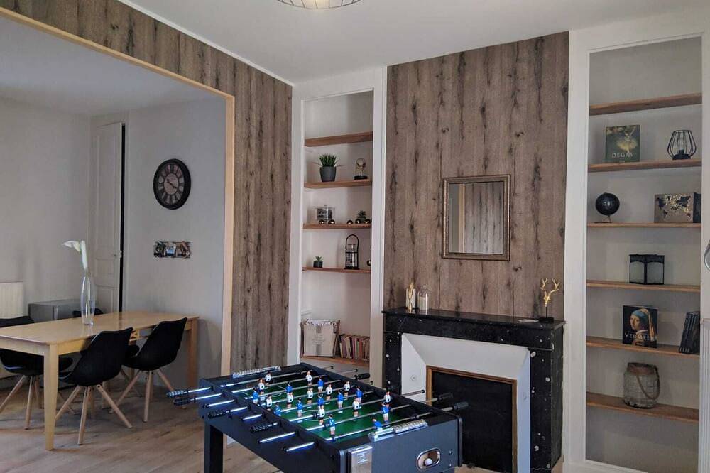 Entire apartment, The feather and the lily in Azay-le-Rideau, Loire Valley
