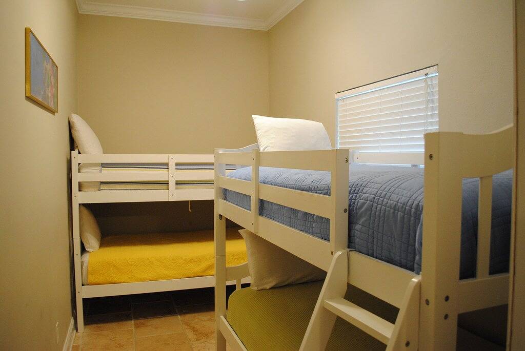 Panoramablick vom Balkon, Pool, Wlan und nur wenige Schritte vom Strand entfernt in Destin, Emerald Coast