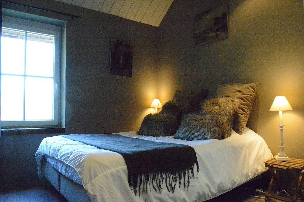 Ferienhaus mit Tischfußball und Garten in Jehonville, Bertrix