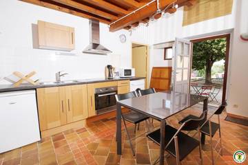 Gîte pour 4 personnes, avec jardin à Hostun