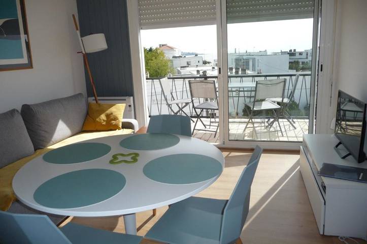 Gîte pour 5 personnes, avec balcon et vue dans Office de Tourisme de Royan