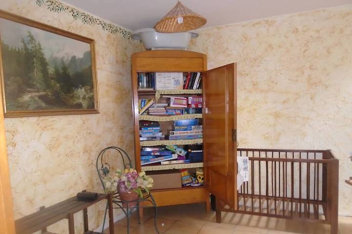 Apartamento entero, Antigua granja reformada con vistas al lago y al valle. in Gérardmer, Parque natural regional de los Ballons des Vosges