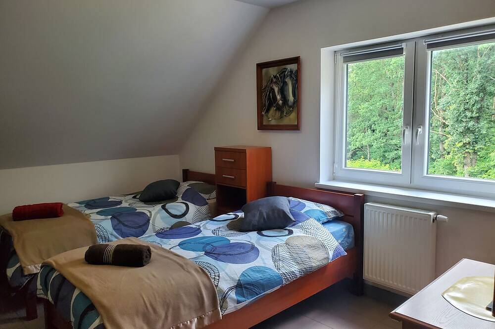 Entirely just for you! Five rooms, away from the hustle and bustle of the city. in powiat krośnieński